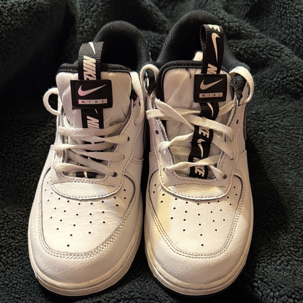 Nike Kids White and Black Sneakers